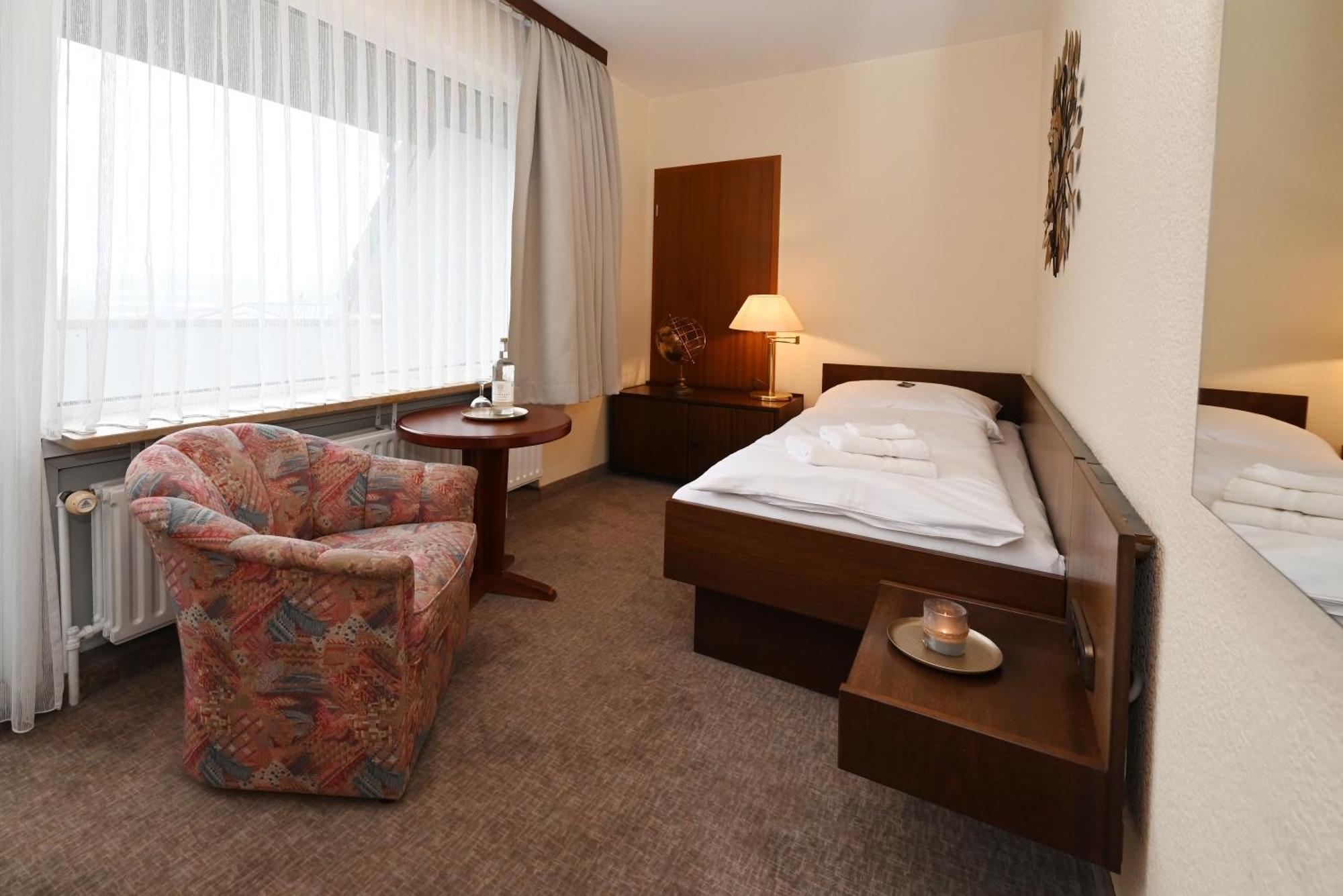Strandhotel Salty Büsum Екстериор снимка