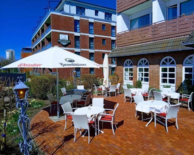 Strandhotel Salty Büsum Екстериор снимка