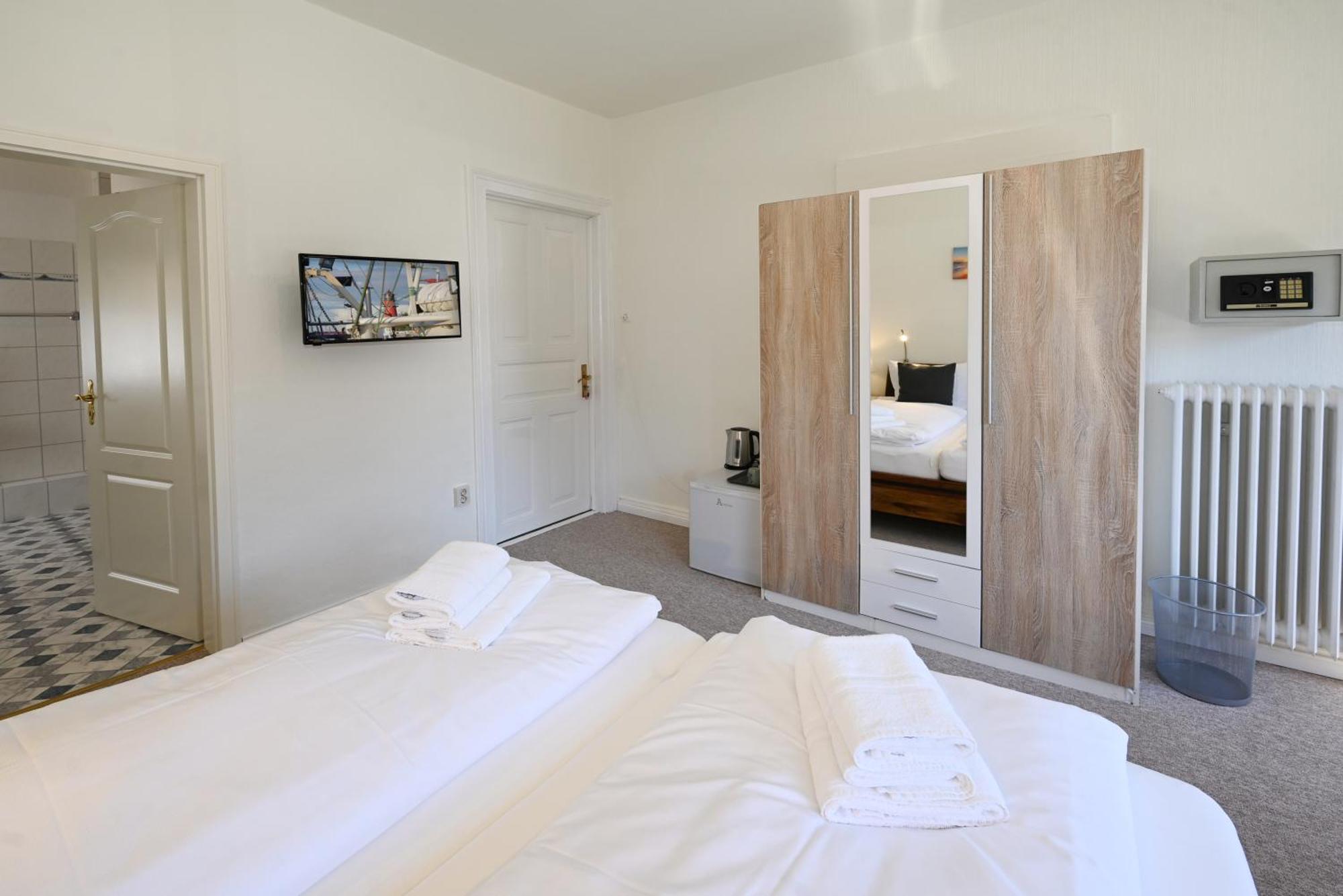 Strandhotel Salty Büsum Екстериор снимка