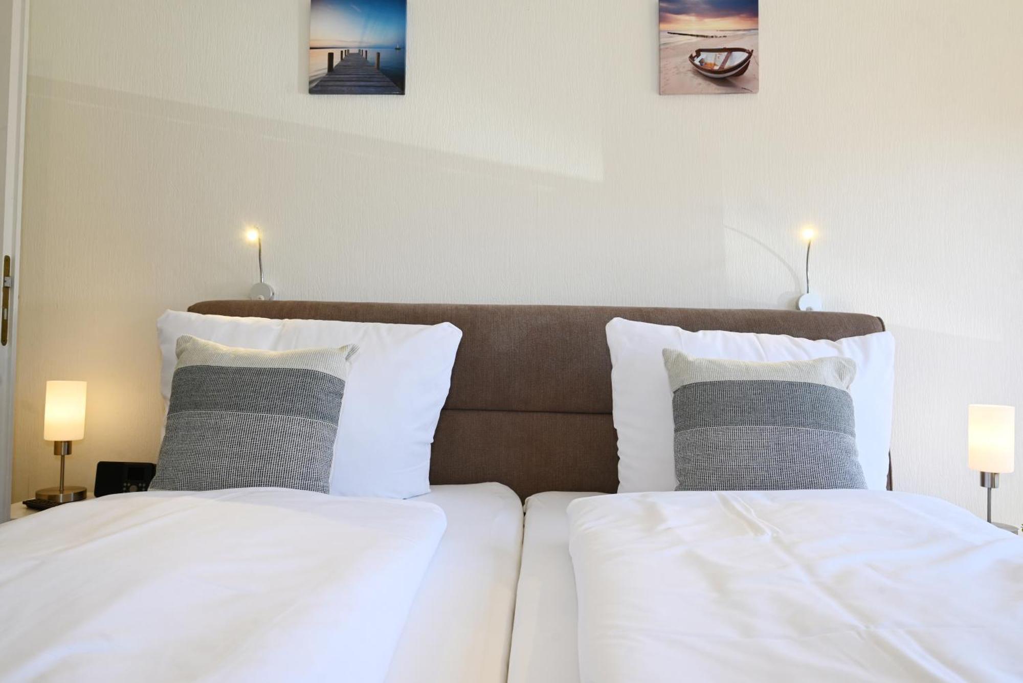 Strandhotel Salty Büsum Екстериор снимка