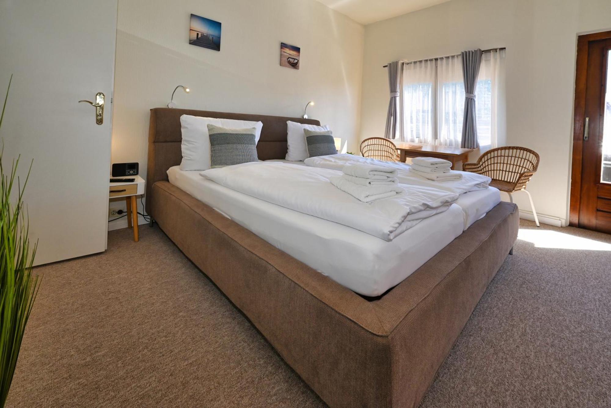 Strandhotel Salty Büsum Екстериор снимка