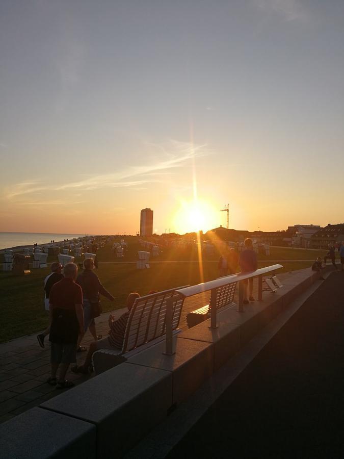 Strandhotel Salty Büsum Екстериор снимка